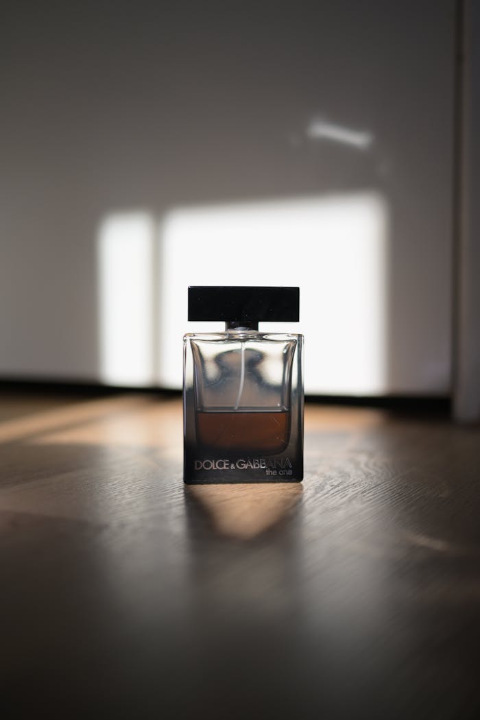 about-03 Free stock photo of boutique perfume, dolce and gabbana, italian