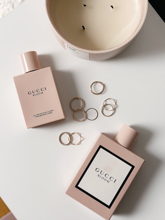 about-header Created with RNI Films app. Profile 'Agfa Optima 200'